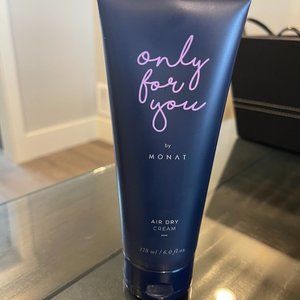 Monat Air Dry Cream